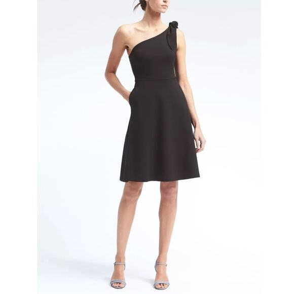 Banana Republic Womens One Shoulder Ponte Fit and Flare Dress Size 6 - Picture 12 of 16